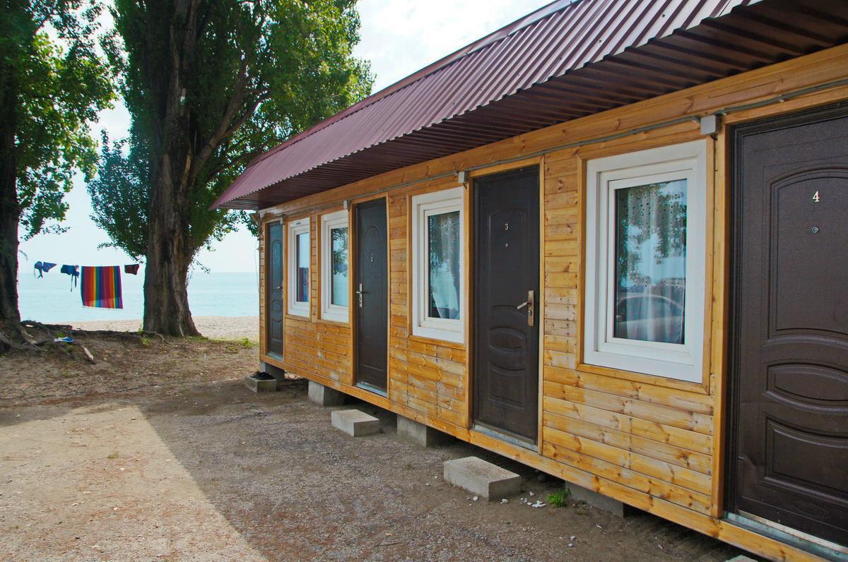 Guest House Tri Topolya Lidzava Esterno foto